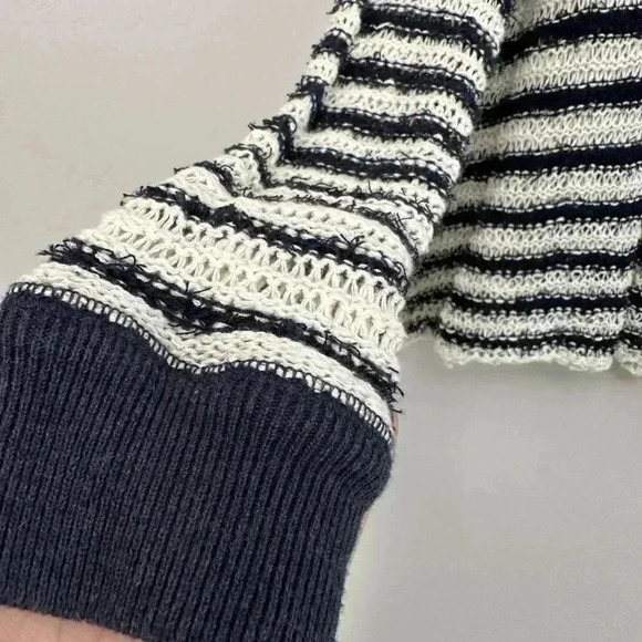 Free People Judy  Punk Loose Knit Oversized Striped Boho Sweater Navy Women's XS - Picture 5 of 11